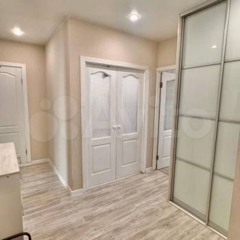 Продается 2-х комнатная квартира, 64 м²