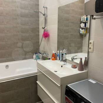 Продается 2-х комнатная квартира, 60 м²