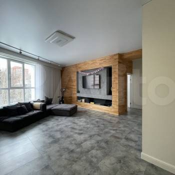 Продается 3-х комнатная квартира, 120 м²