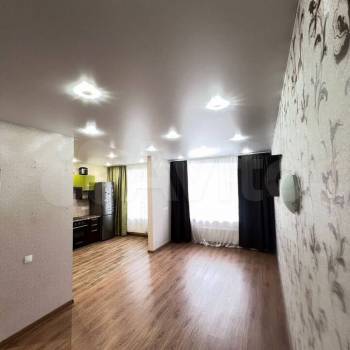 Продается 1-комнатная квартира, 44 м²
