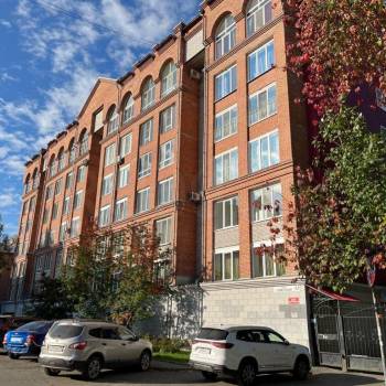 Продается Многокомнатная квартира, 119 м²