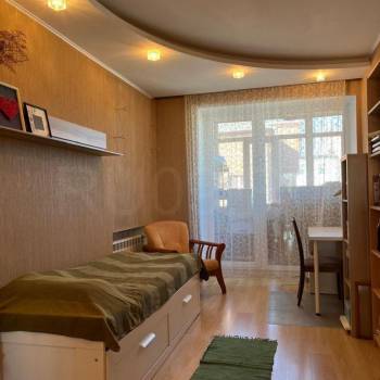 Продается Многокомнатная квартира, 119 м²