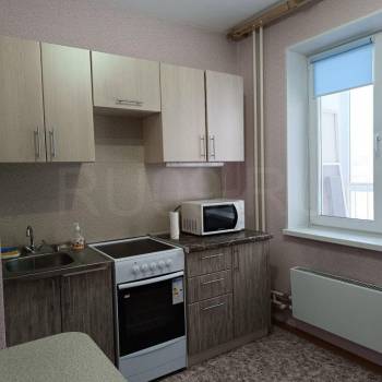 Сдается 1-комнатная квартира, 35 м²