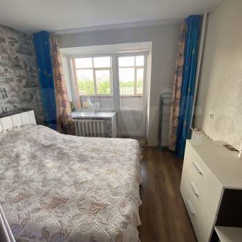 Сдается 1-комнатная квартира, 50 м²