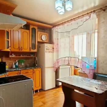 Продается 1-комнатная квартира, 28 м²