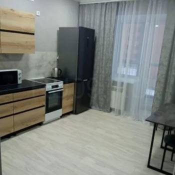 Сдается 1-комнатная квартира, 38 м²