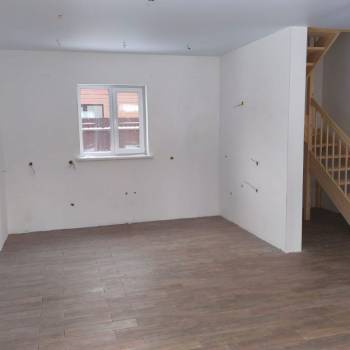 Продается Дом, 183 м²