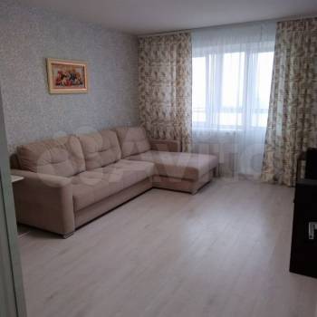 Продается 2-х комнатная квартира, 60,7 м²