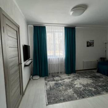 Продается 2-х комнатная квартира, 60 м²