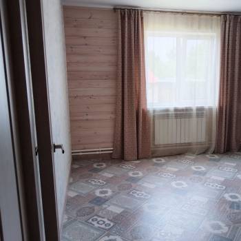 Продается Дом, 180 м²
