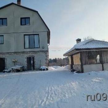 Продается Дом, 240 м²