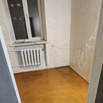 Продается 3-х комнатная квартира, 38 м²