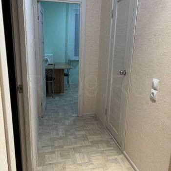 Сдается 1-комнатная квартира, 35 м²