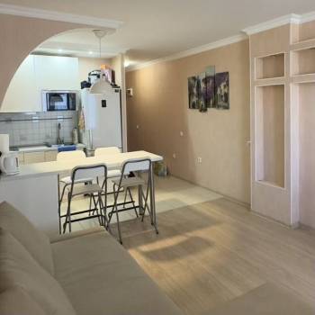 Продается 1-комнатная квартира, 28,8 м²