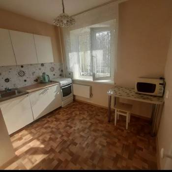 Сдается 1-комнатная квартира, 36 м²