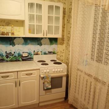 Сдается 1-комнатная квартира, 38 м²