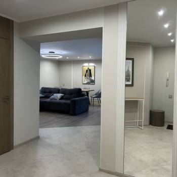 Сдается 2-х комнатная квартира, 75 м²