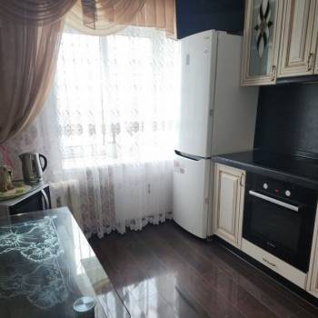 Продается 3-х комнатная квартира, 61 м²
