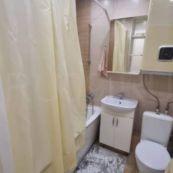 Сдается 1-комнатная квартира, 35 м²