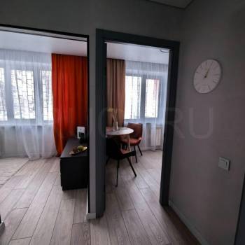 Продается 1-комнатная квартира, 28 м²