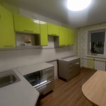 Продается 1-комнатная квартира, 37,8 м²