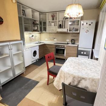 Сдается Многокомнатная квартира, 60 м²