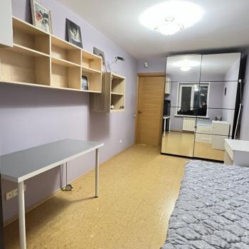 Сдается Многокомнатная квартира, 60 м²