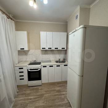 Сдается 1-комнатная квартира, 36,7 м²