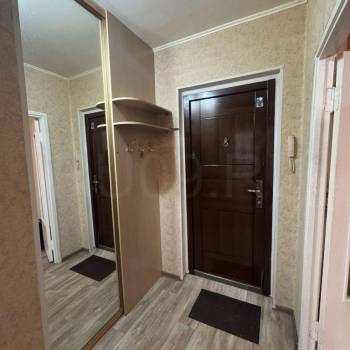 Сдается 1-комнатная квартира, 36 м²