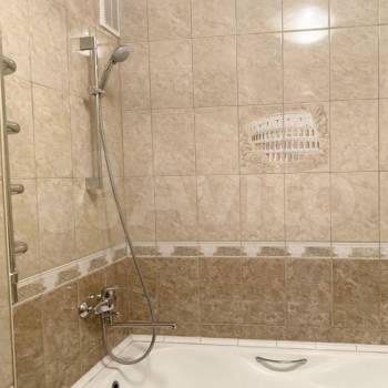 Продается 2-х комнатная квартира, 72 м²
