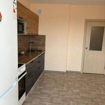 Сдается 1-комнатная квартира, 43 м²