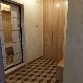 Продается 1-комнатная квартира, 38 м²