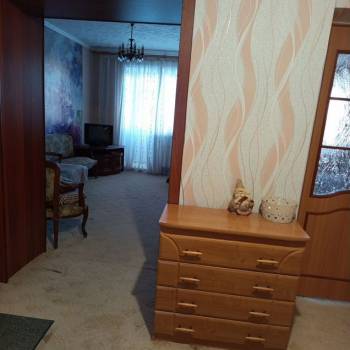 Продается 3-х комнатная квартира, 57 м²