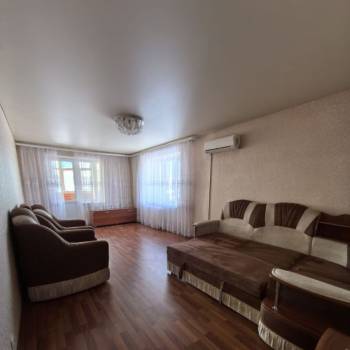 Сдается 2-х комнатная квартира, 70 м²