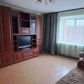 Сдается 2-х комнатная квартира, 60 м²