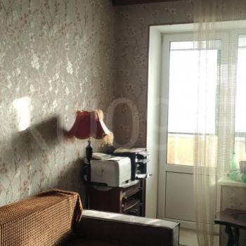 Продается 1-комнатная квартира, 37 м²