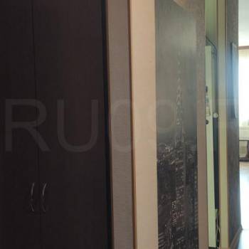 Продается 1-комнатная квартира, 37 м²