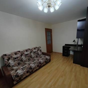 Сдается Многокомнатная квартира, 48 м²