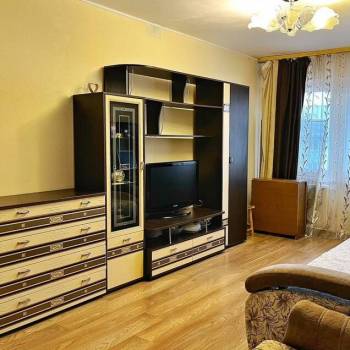 Сдается Многокомнатная квартира, 58 м²