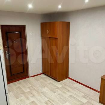 Продается 1-комнатная квартира, 12,2 м²