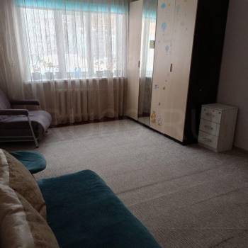 Сдается 1-комнатная квартира, 38 м²