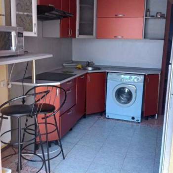 Продается 1-комнатная квартира, 40 м²