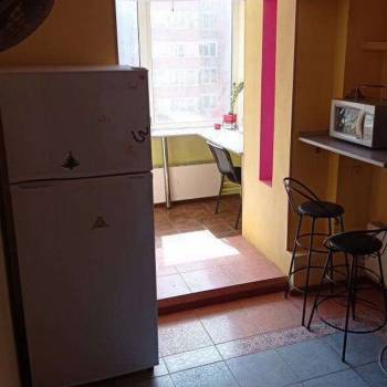 Продается 1-комнатная квартира, 40 м²