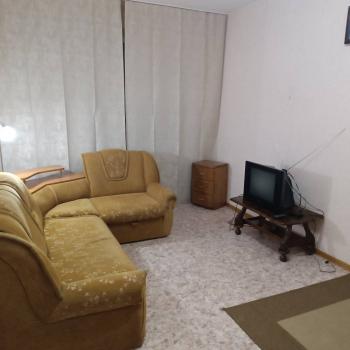 Сдается 1-комнатная квартира, 39 м²