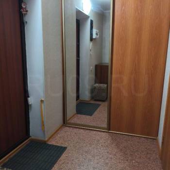 Продается 1-комнатная квартира, 41 м²