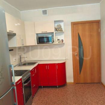 Продается 1-комнатная квартира, 41 м²