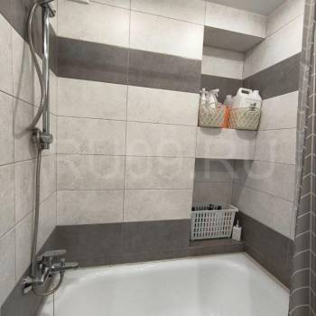 Продается 1-комнатная квартира, 41 м²