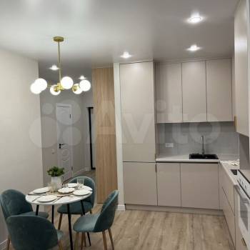 Сдается 1-комнатная квартира, 50 м²