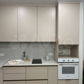 Сдается 1-комнатная квартира, 50 м²