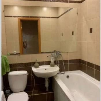 Продается 1-комнатная квартира, 35 м²